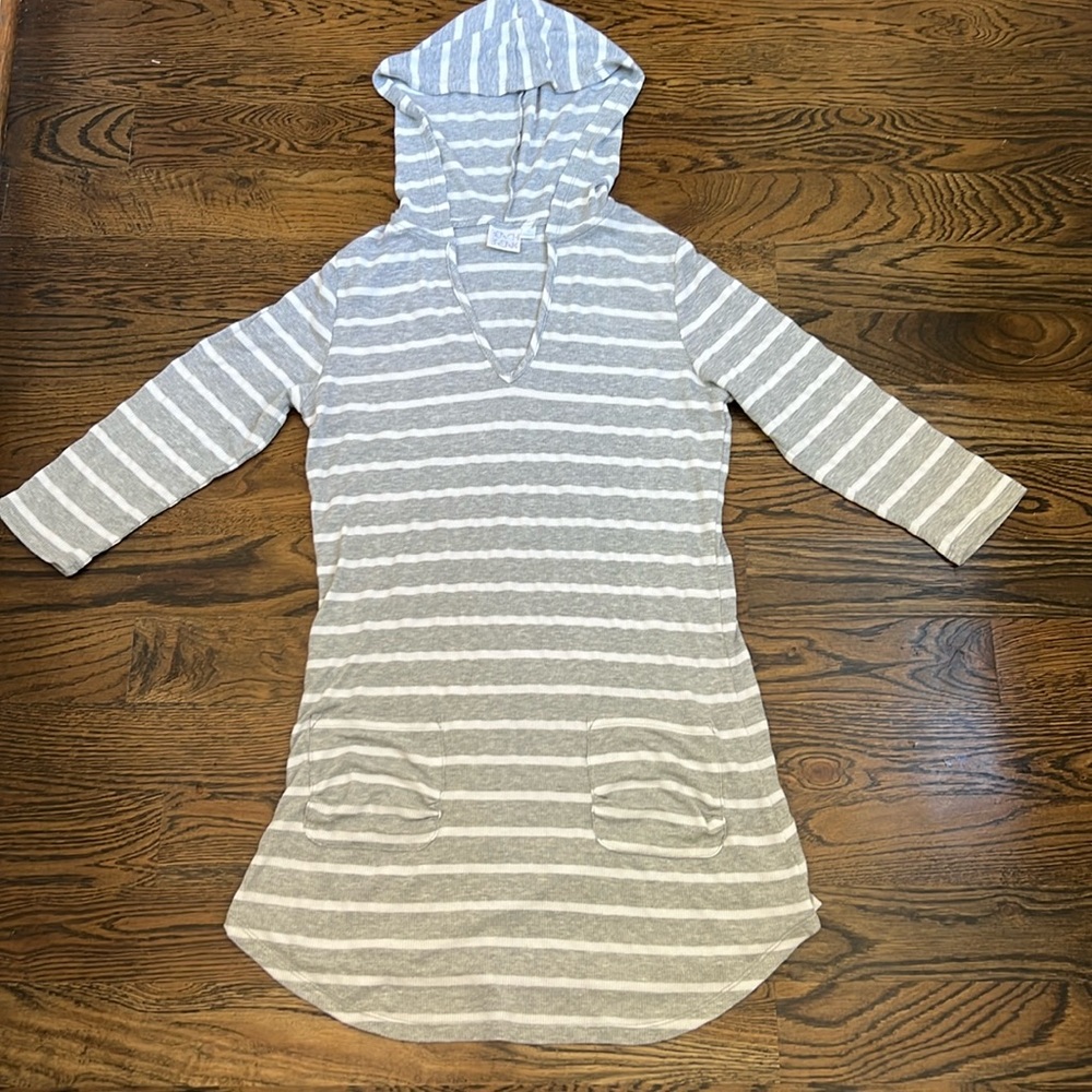 Beach Break Hooded Cover Up Size Small